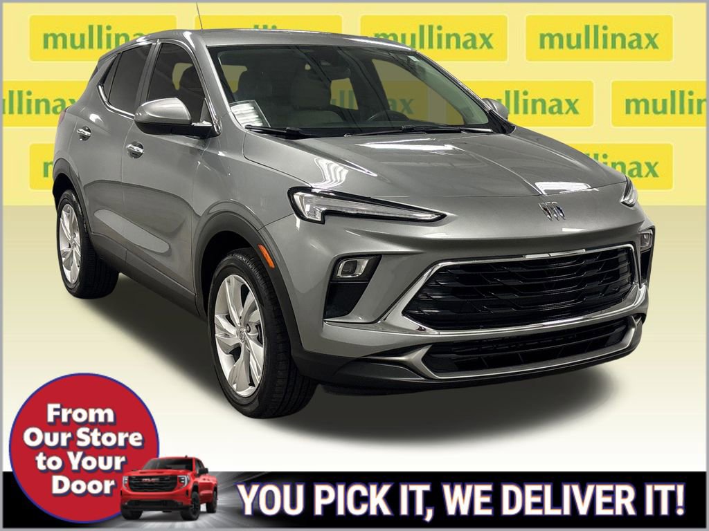 Used 2024 Buick Encore GX Preferred FWD image 2