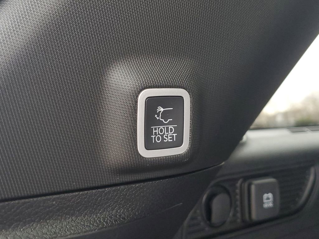 New 2026 Jeep Grand Cherokee Limited image 10