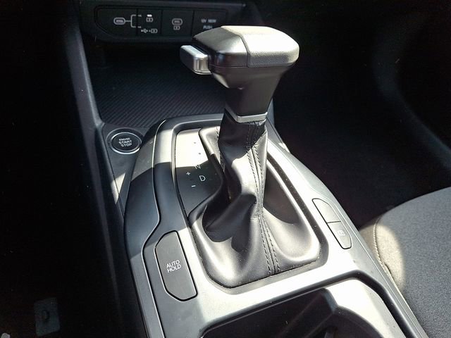Used 2025 Kia K4 LXS image 15