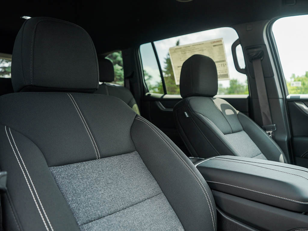 New 2026 GMC Acadia Elevation w/ Black Edition image 12