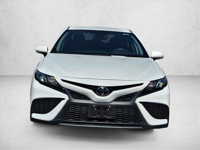 Used 2023 Toyota Camry SE w/ Convenience Package FWD image 2