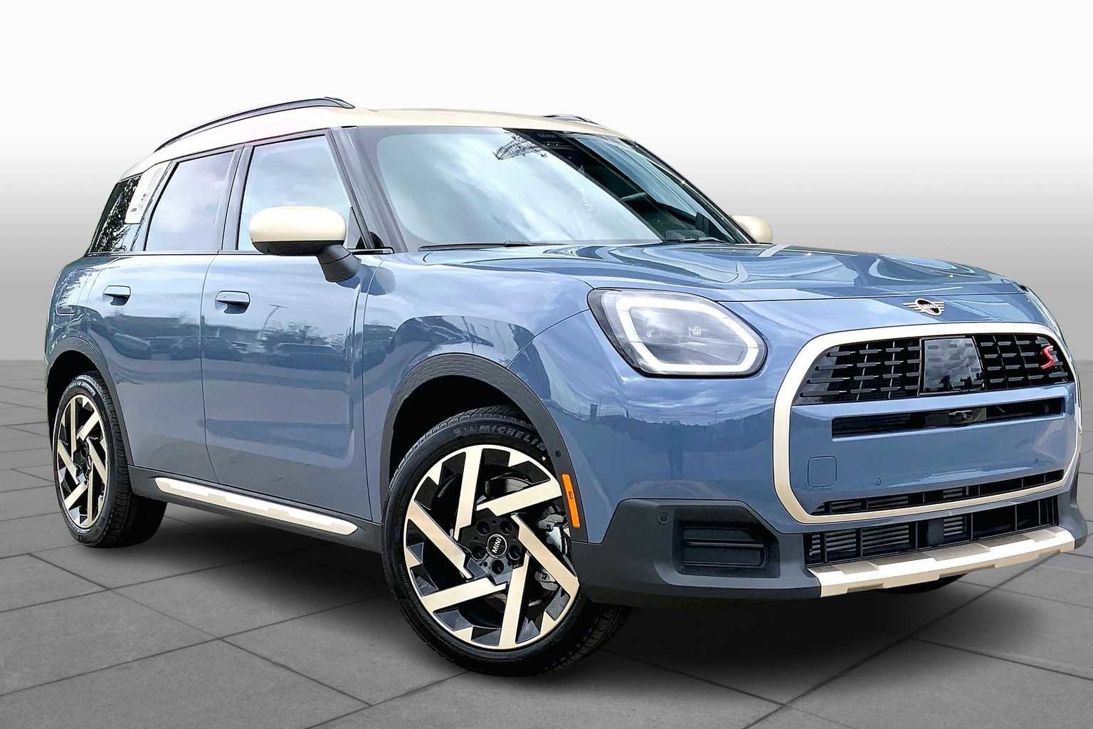 New 2026 MINI Cooper Countryman S image 2