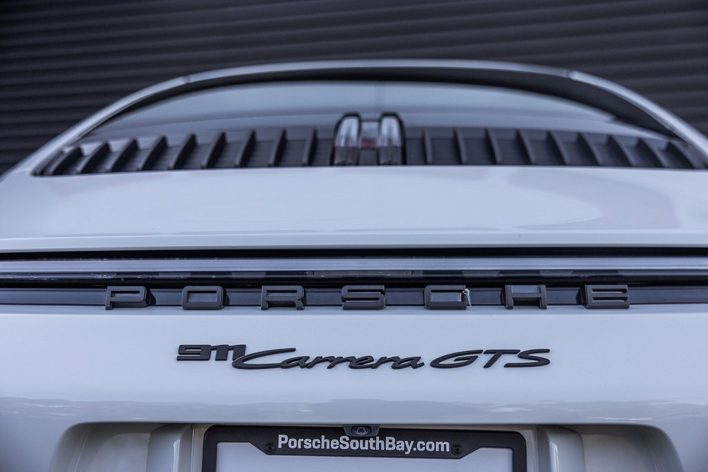 Certified 2024 Porsche 911 Carrera GTS RWD image 25