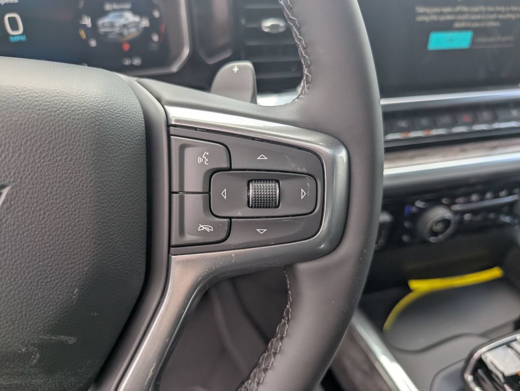 New 2026 Chevrolet Silverado 1500 LTZ w/ LTZ Premium Package AWD/4WD image 17
