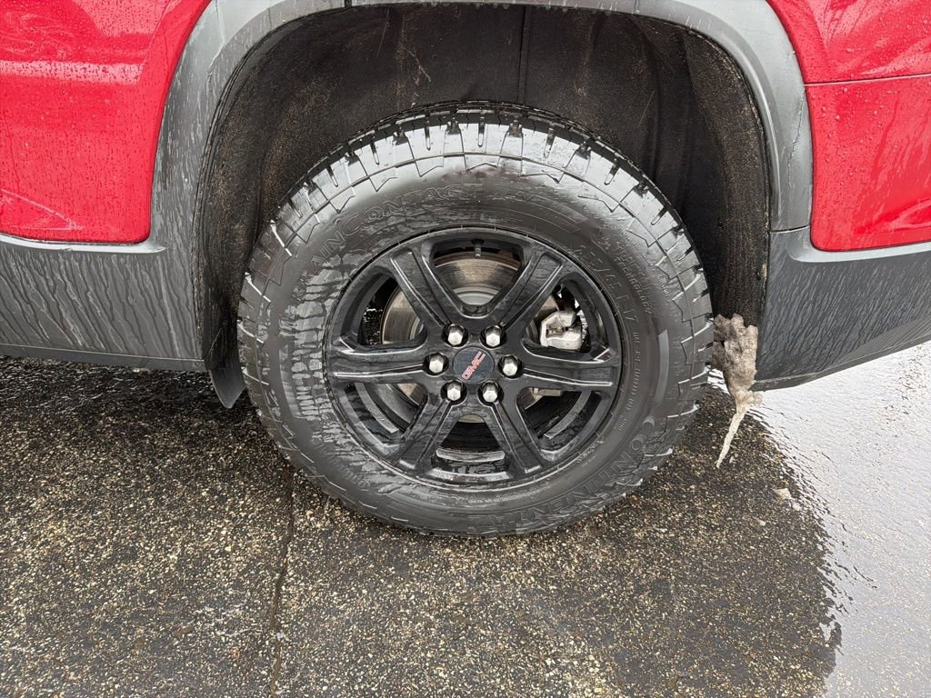 Certified 2022 GMC Acadia AT4 w/ Technology Package image 28