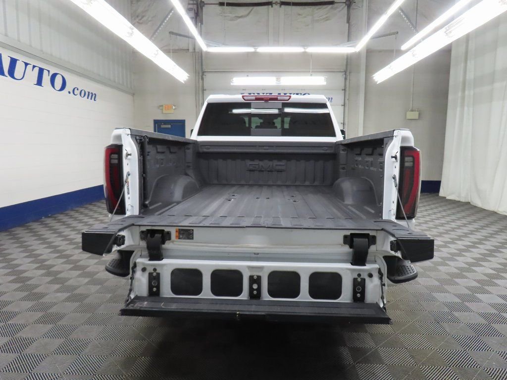 Used 2025 GMC Sierra 2500 AT4 AWD/4WD image 35
