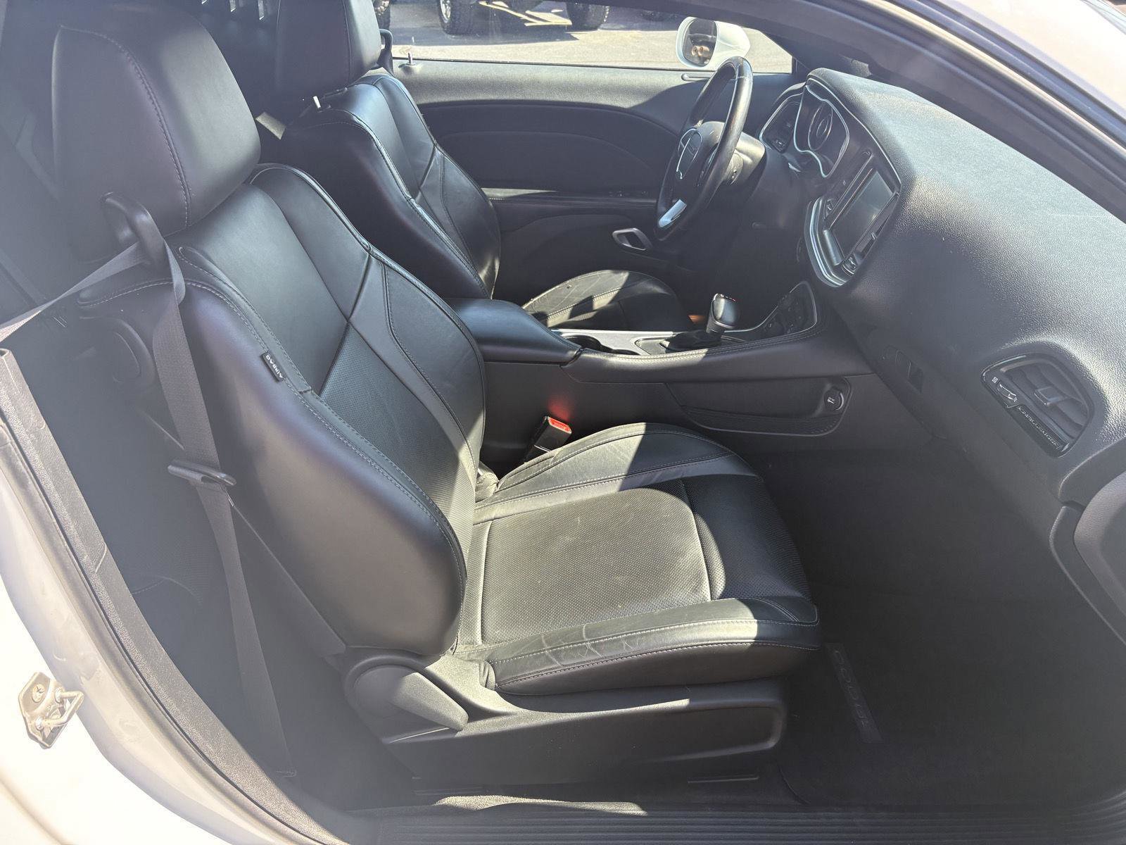 Used 2015 Dodge Challenger R/T Plus RWD image 11
