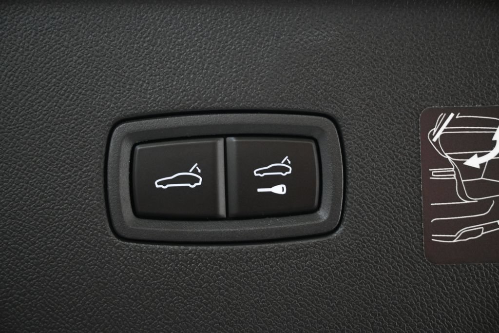 New 2026 Porsche Cayenne S AWD/4WD image 32