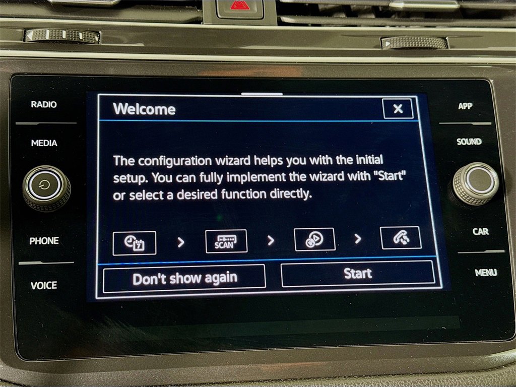 Used 2024 Volkswagen Tiguan SE R-Line image 14