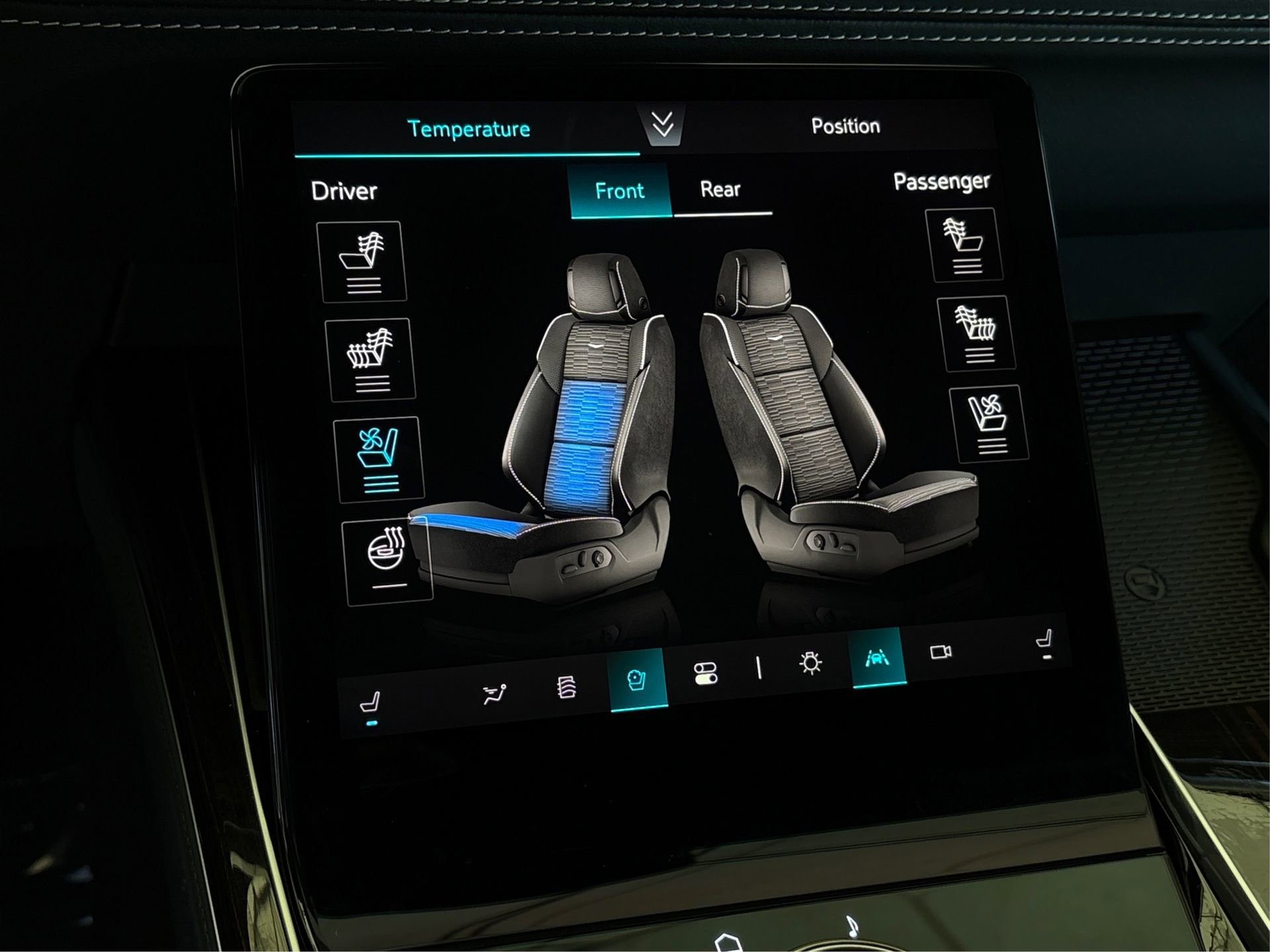 New 2026 Cadillac Escalade Luxury image 33