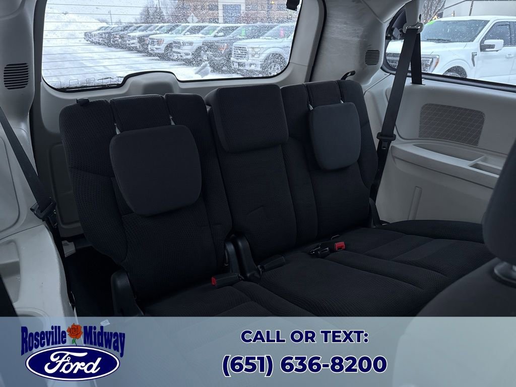 Used 2019 Dodge Grand Caravan SE image 27