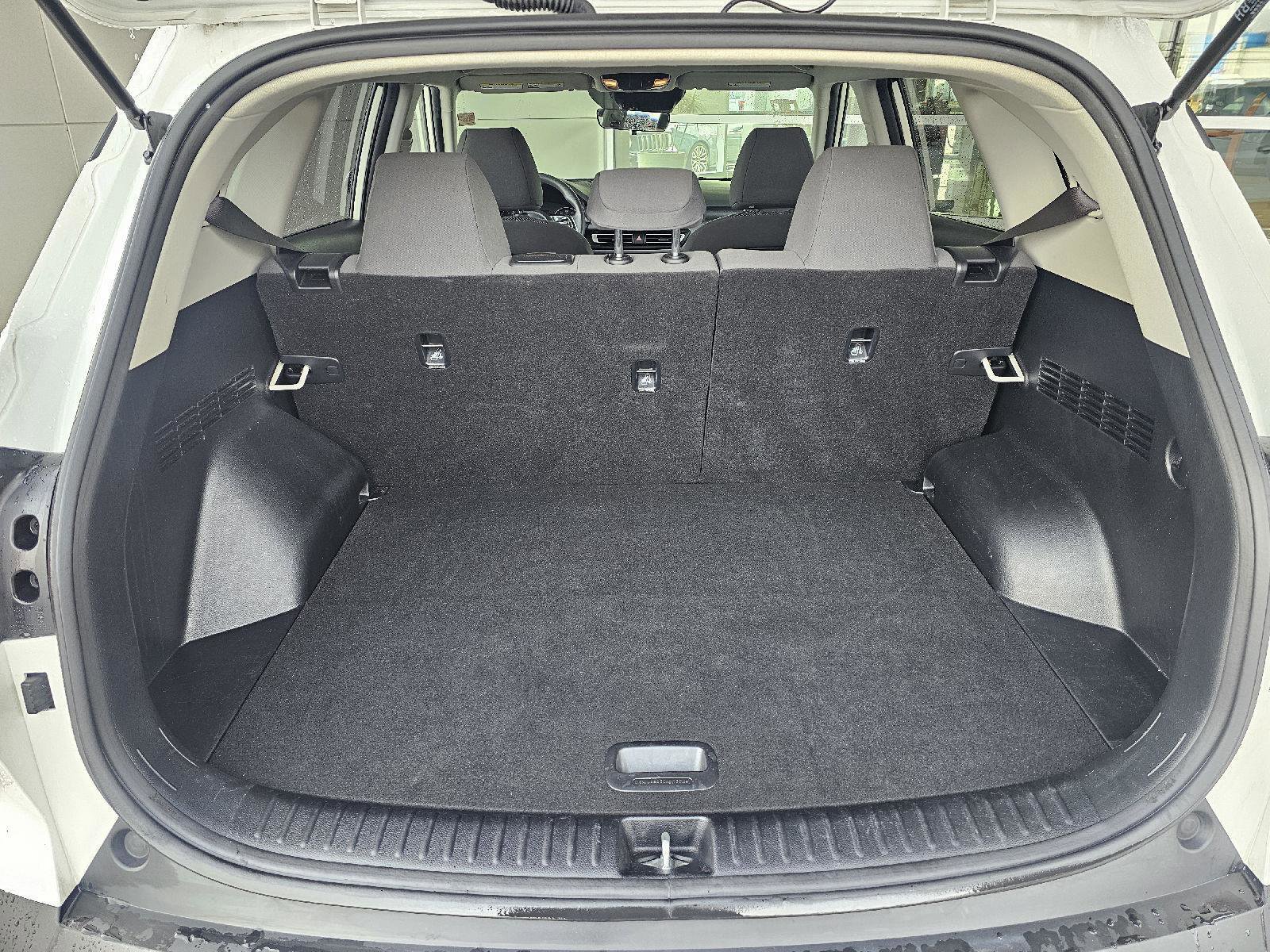 Used 2023 Kia Seltos LX image 15