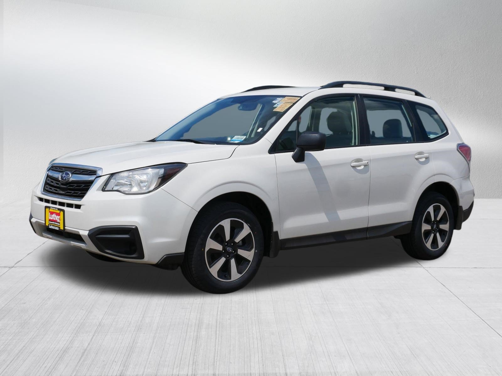 Used 2017 Subaru Forester 2.5i w/ Alloy Wheel Package AWD/4WD image 3