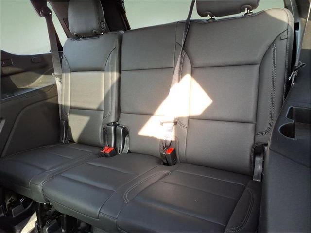 Used 2022 Chevrolet Tahoe LT w/ Luxury Package image 14