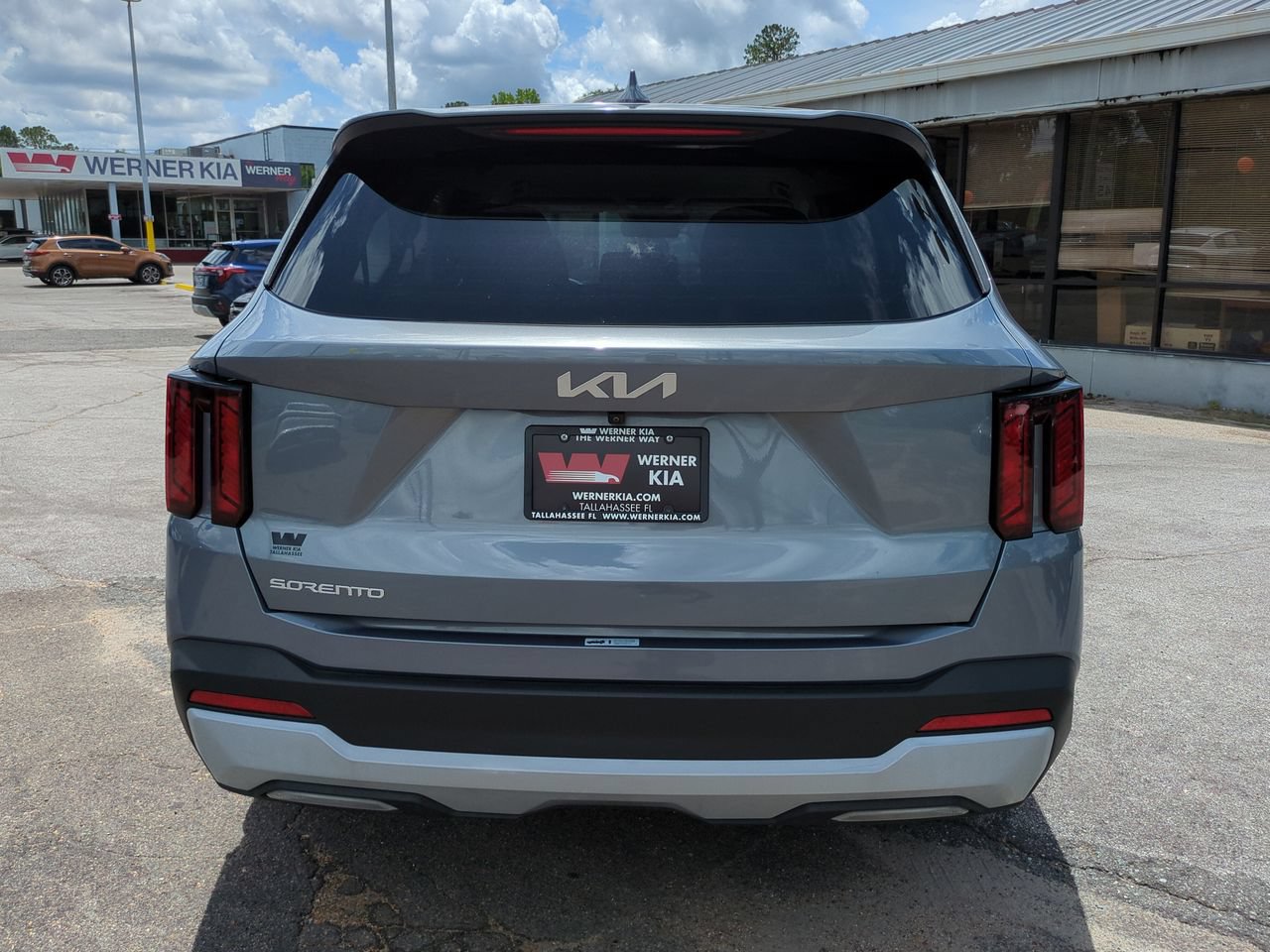 Certified 2024 Kia Sorento LX FWD image 6
