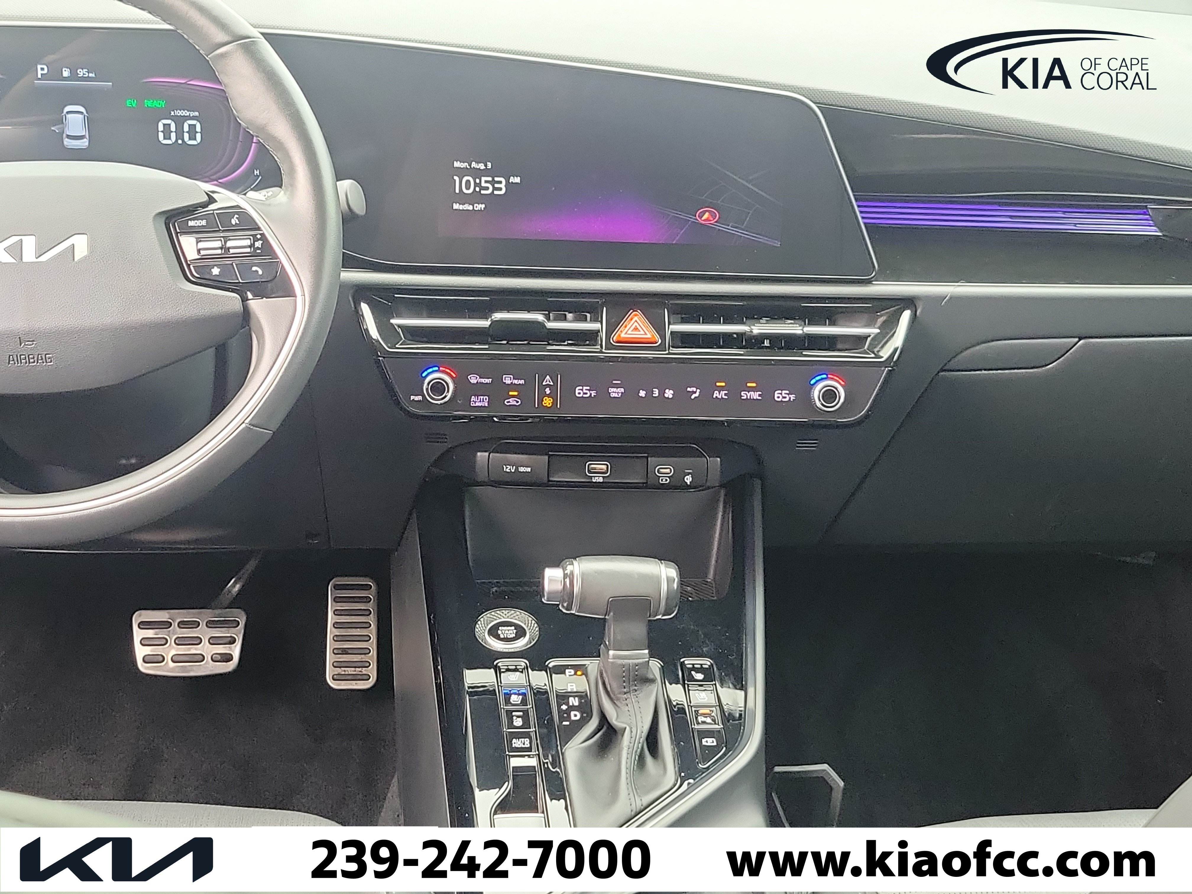 Certified 2023 Kia Niro SX Touring FWD image 18