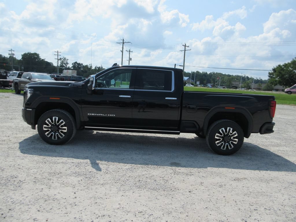 New 2026 GMC Sierra 2500 Denali Ultimate AWD/4WD image 9