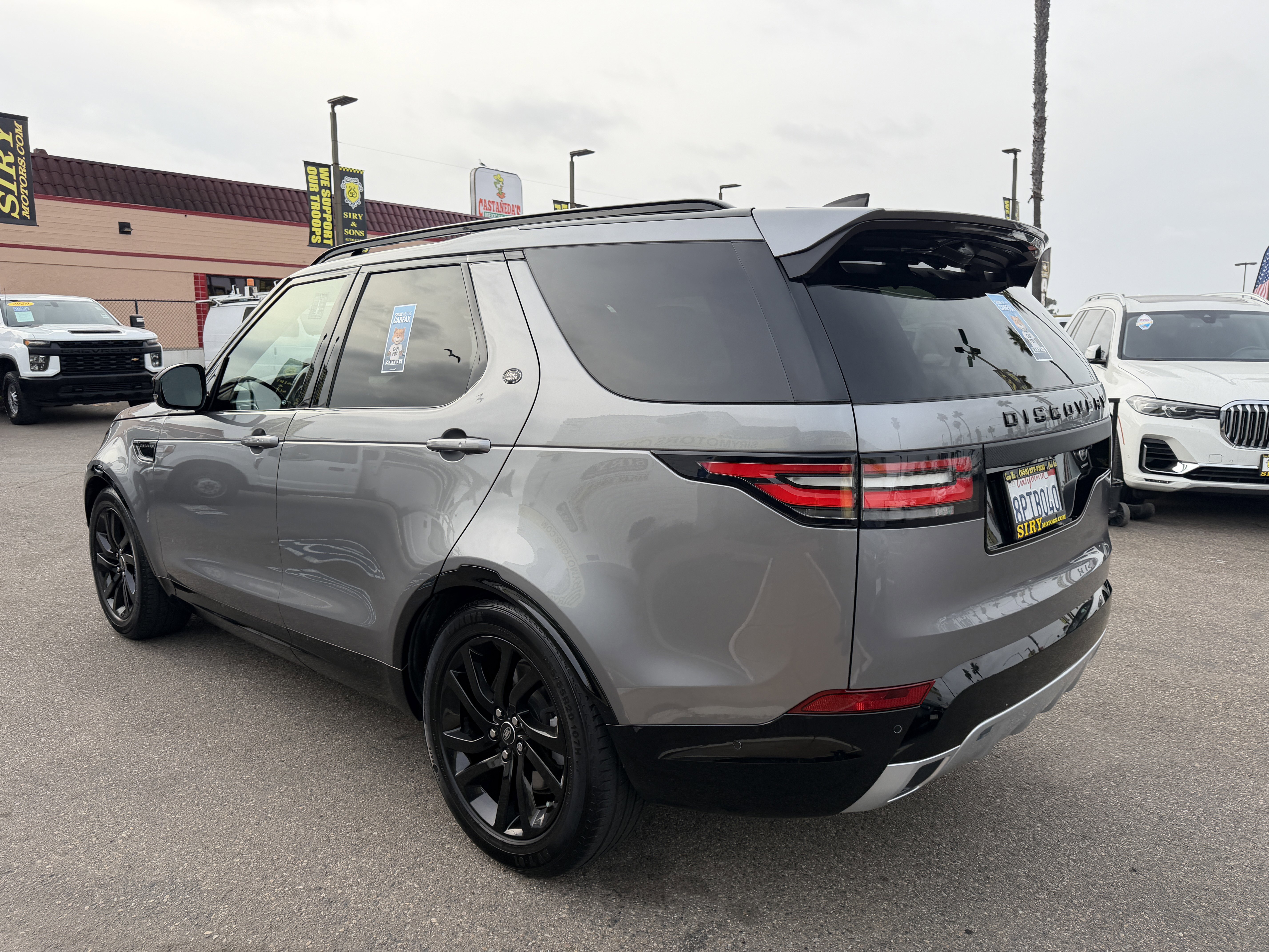 Used 2020 Land Rover Discovery Landmark AWD/4WD image 5