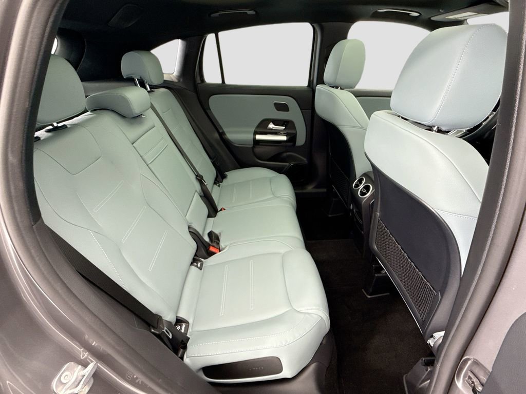 Certified 2026 Mercedes-Benz GLA 250 image 21