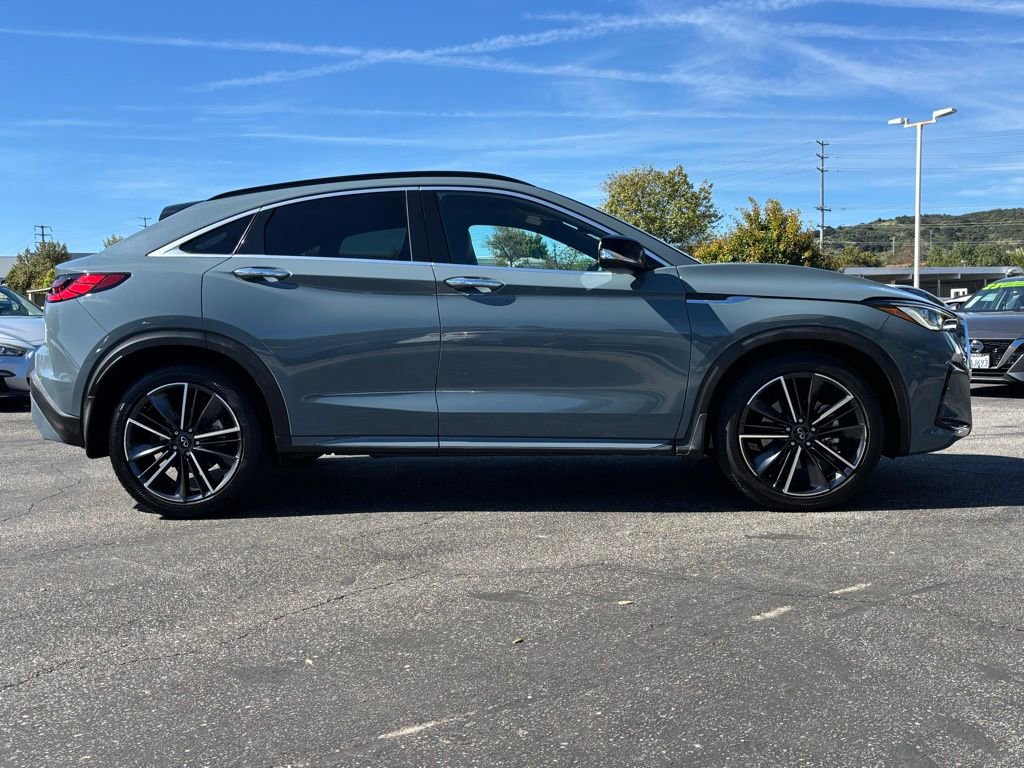 Certified 2023 INFINITI QX55 Luxe w/ Cargo Package AWD/4WD image 2