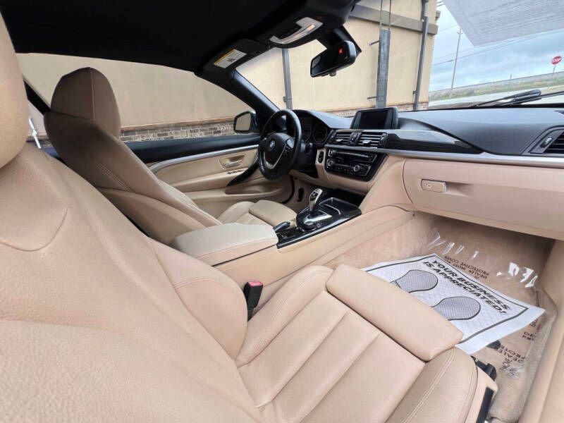 Used 2016 BMW 428i Convertible RWD image 14