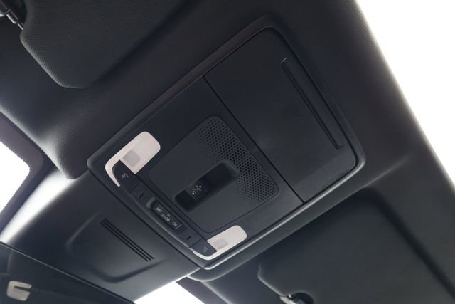 Used 2024 Honda CR-V Touring image 27