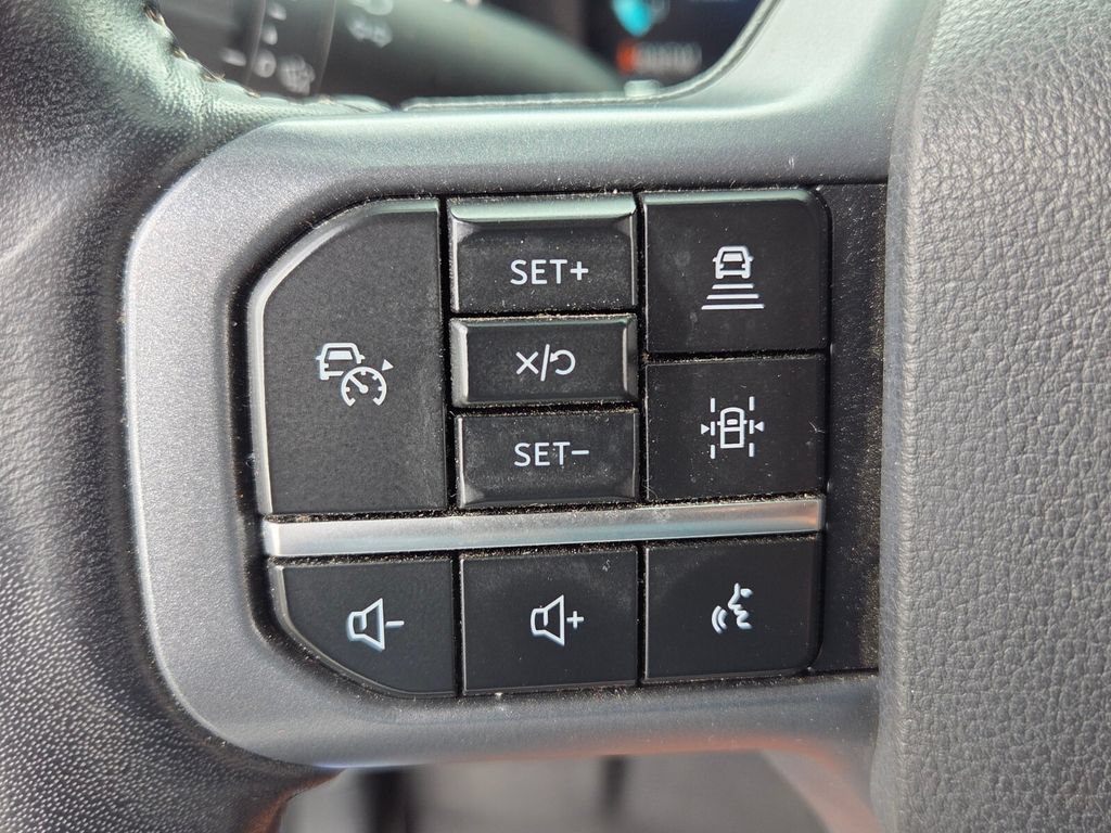 Used 2024 Ford F150 Lariat w/ FX4 Off-Road Package AWD/4WD image 23