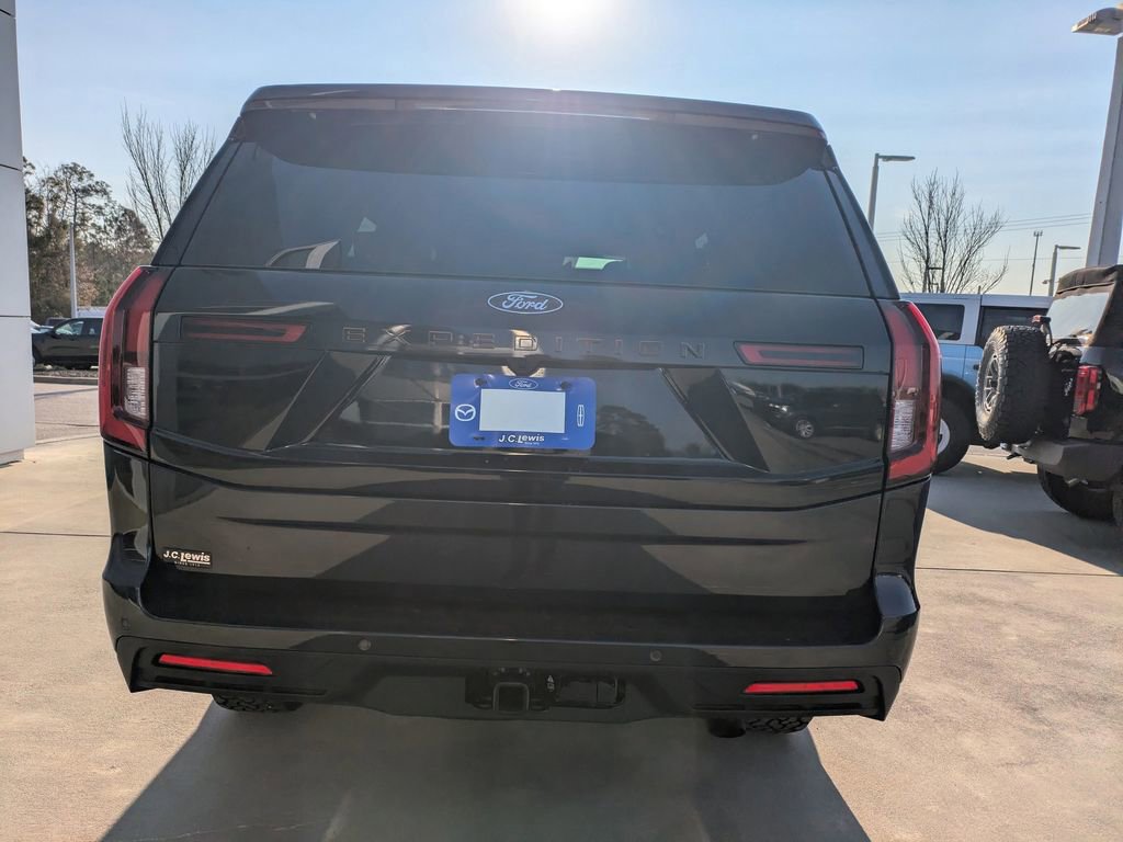 New 2026 Ford Expedition Tremor image 5