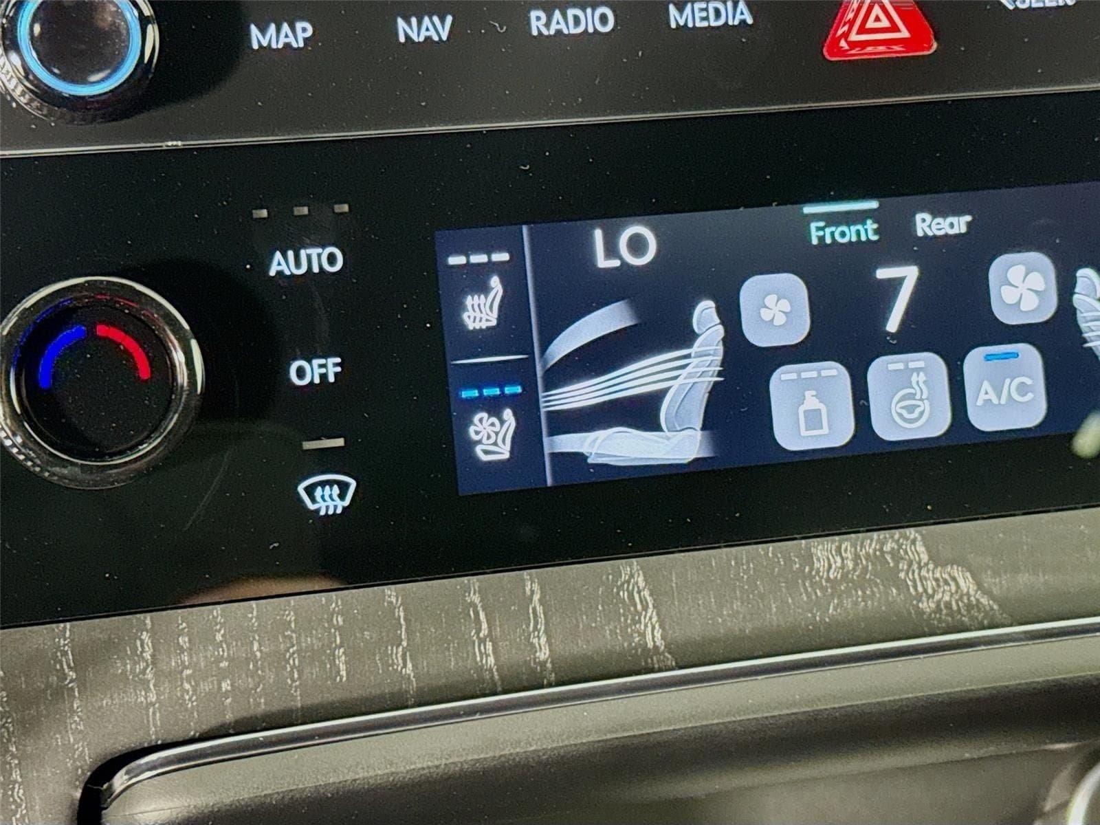 New 2026 Genesis GV80 3.5T Prestige AWD/4WD image 23