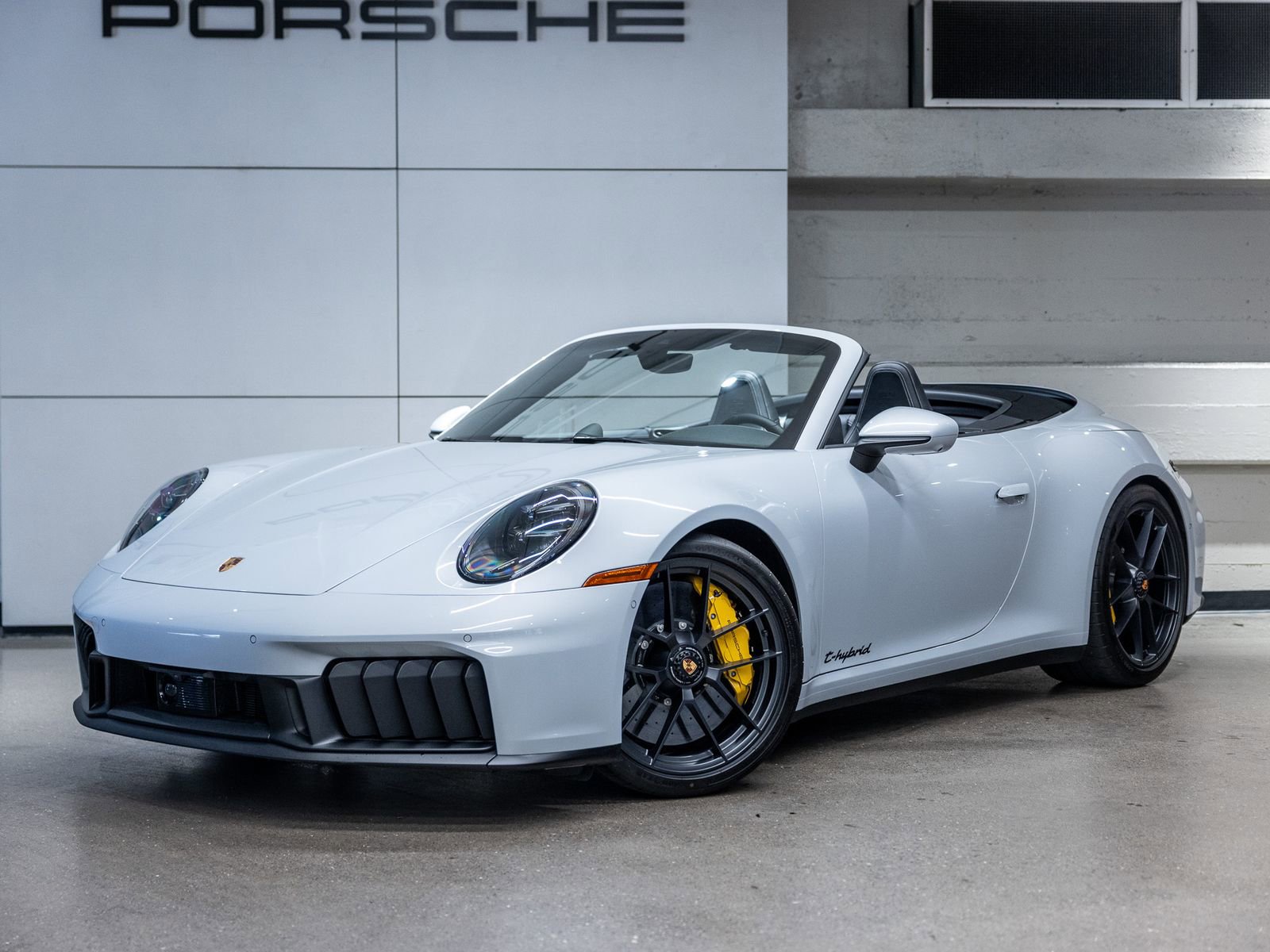 Certified 2025 Porsche 911 Carrera 4 GTS image 1