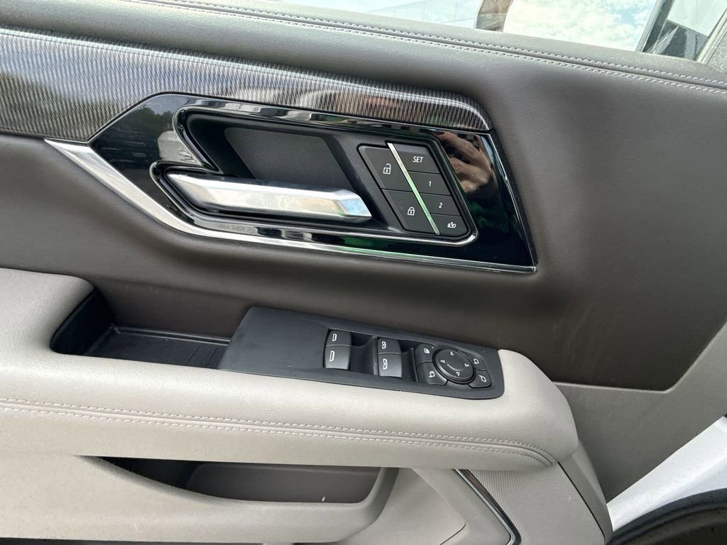 Certified 2025 GMC Yukon Elevation image 30
