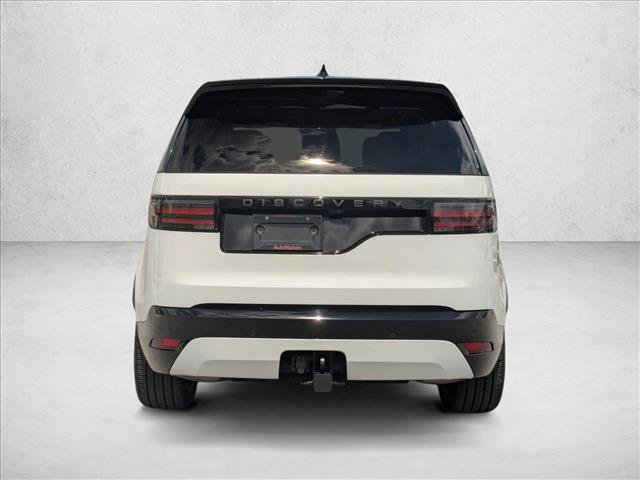 Used 2025 Land Rover Discovery Dynamic SE AWD/4WD image 7