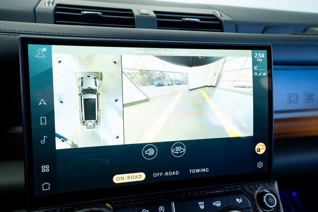 Used 2026 Land Rover Defender 130 X AWD/4WD image 40