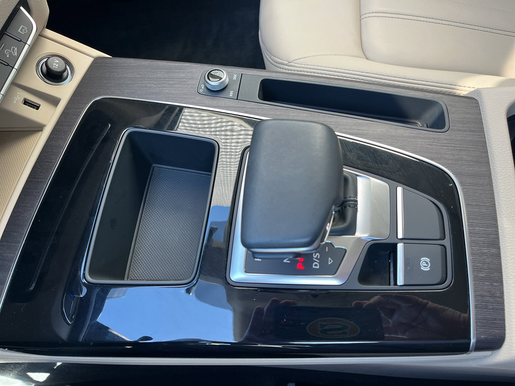 Used 2023 Audi Q5 2.0T Premium w/ Convenience Package image 26