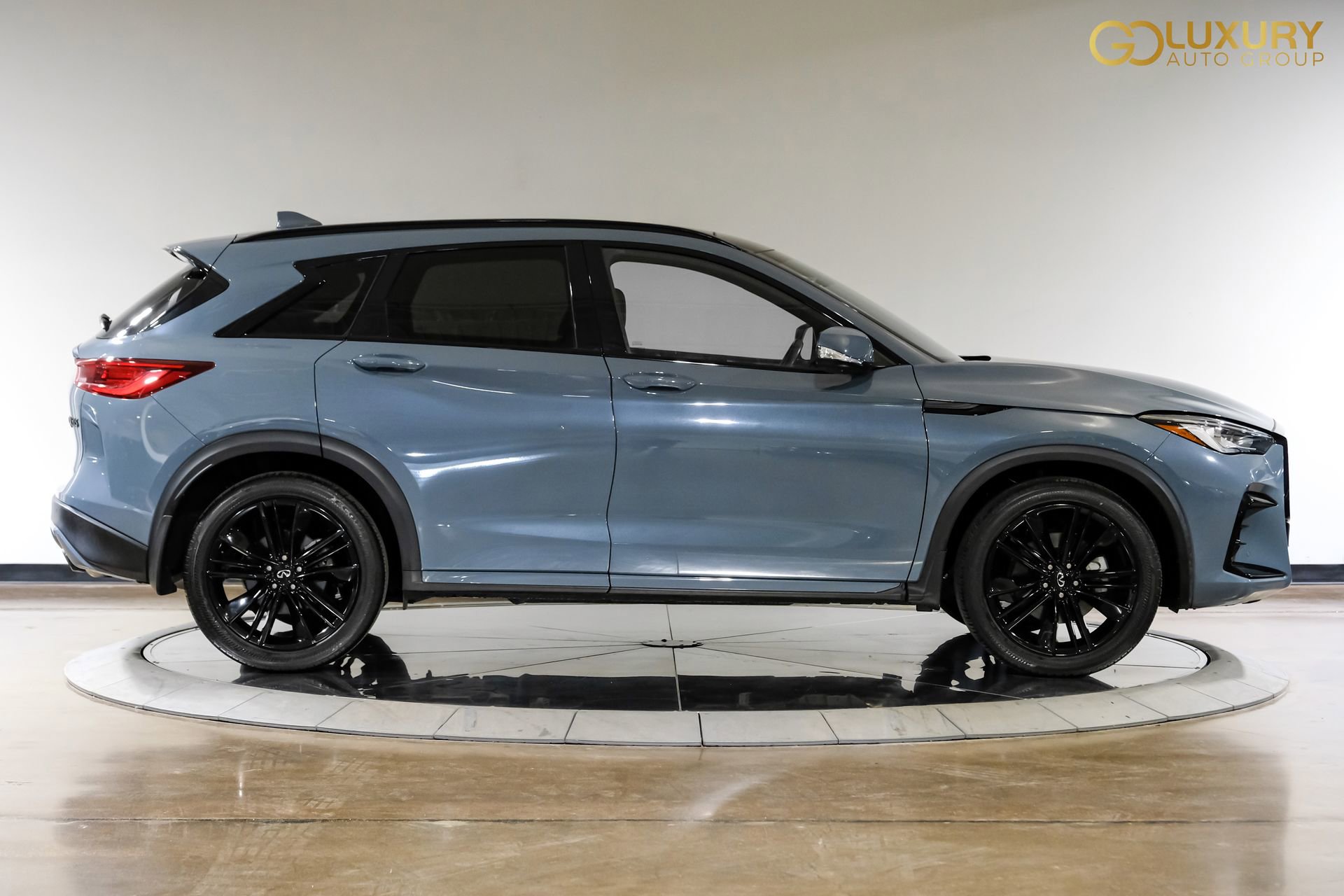 Used 2023 INFINITI QX50 Sport image 9