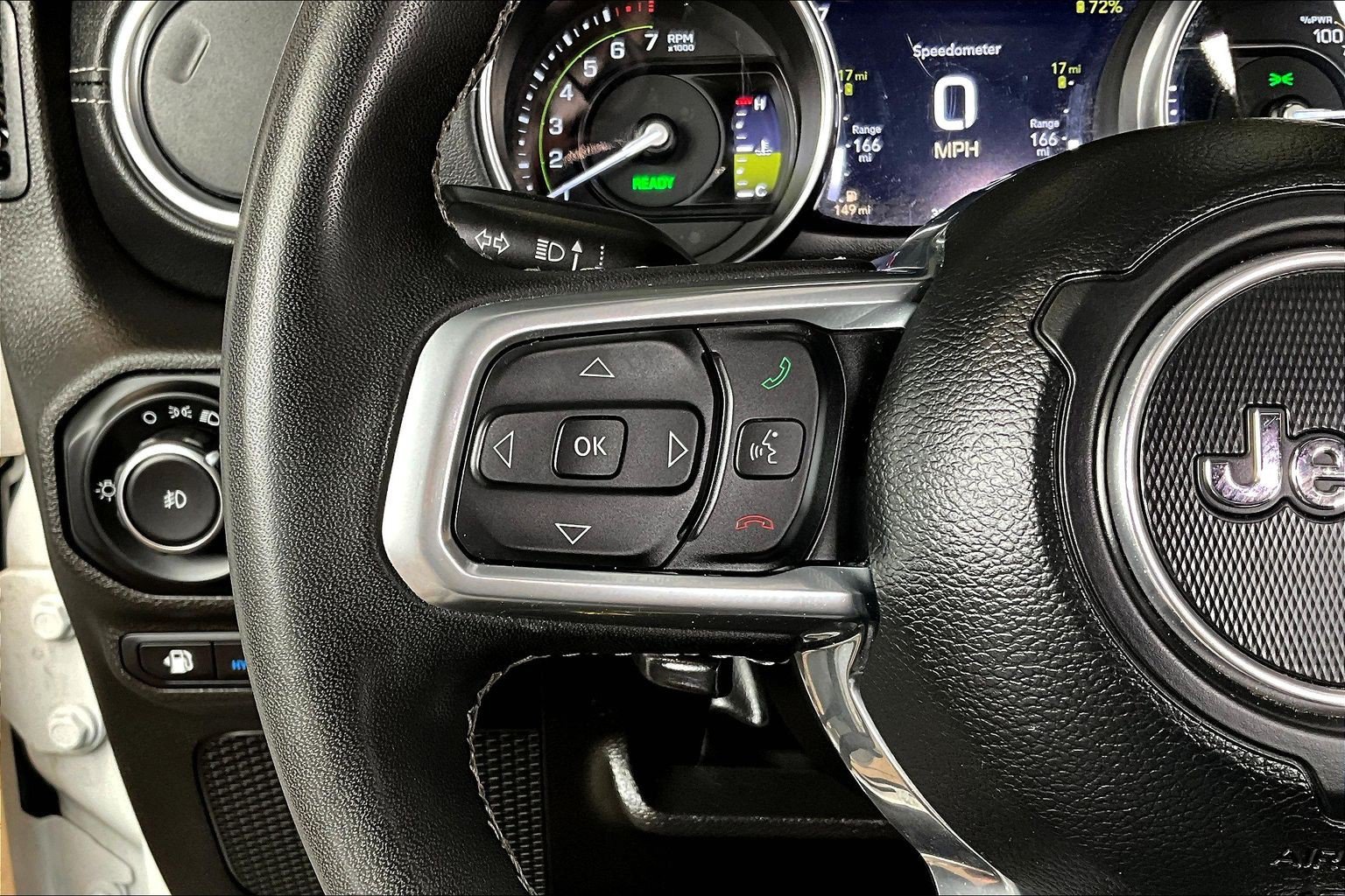 Used 2023 Jeep Wrangler Unlimited Sahara w/ Cold Weather Group AWD/4WD image 12