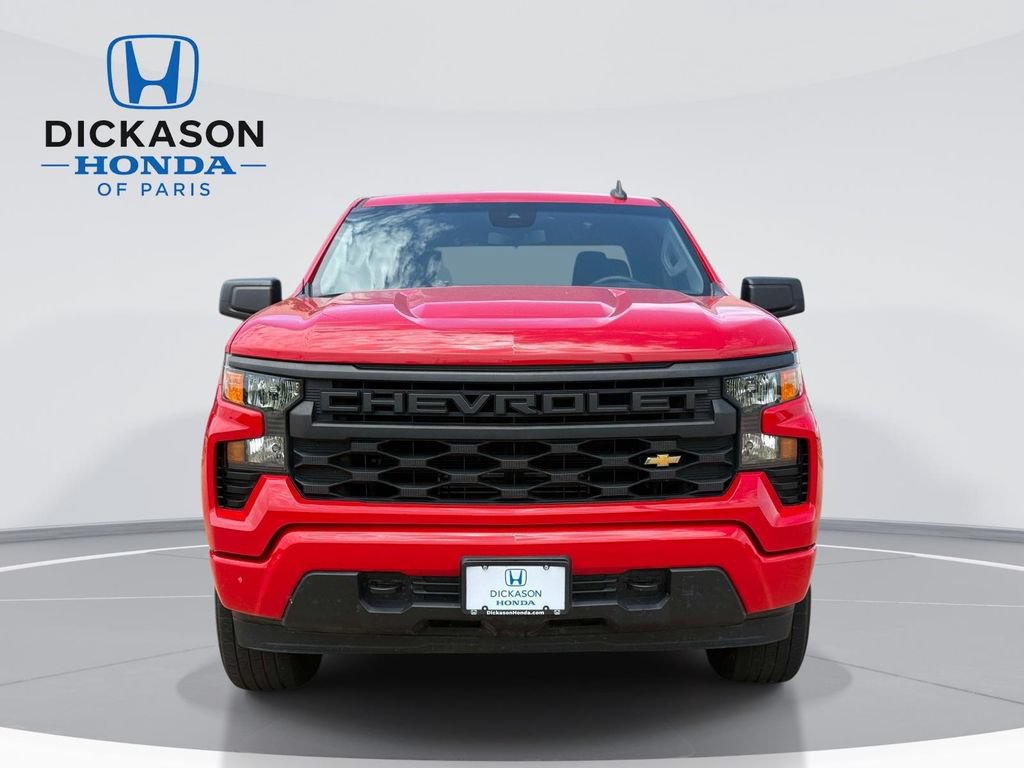 Used 2023 Chevrolet Silverado 1500 Custom AWD/4WD image 2
