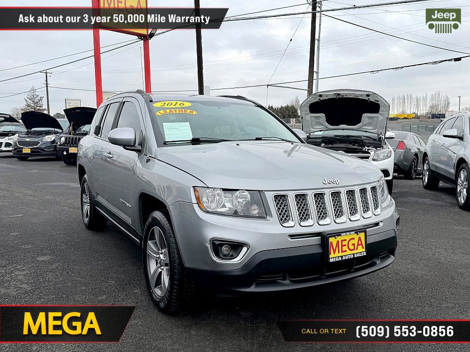Used 2016 Jeep Compass High Altitude image 5