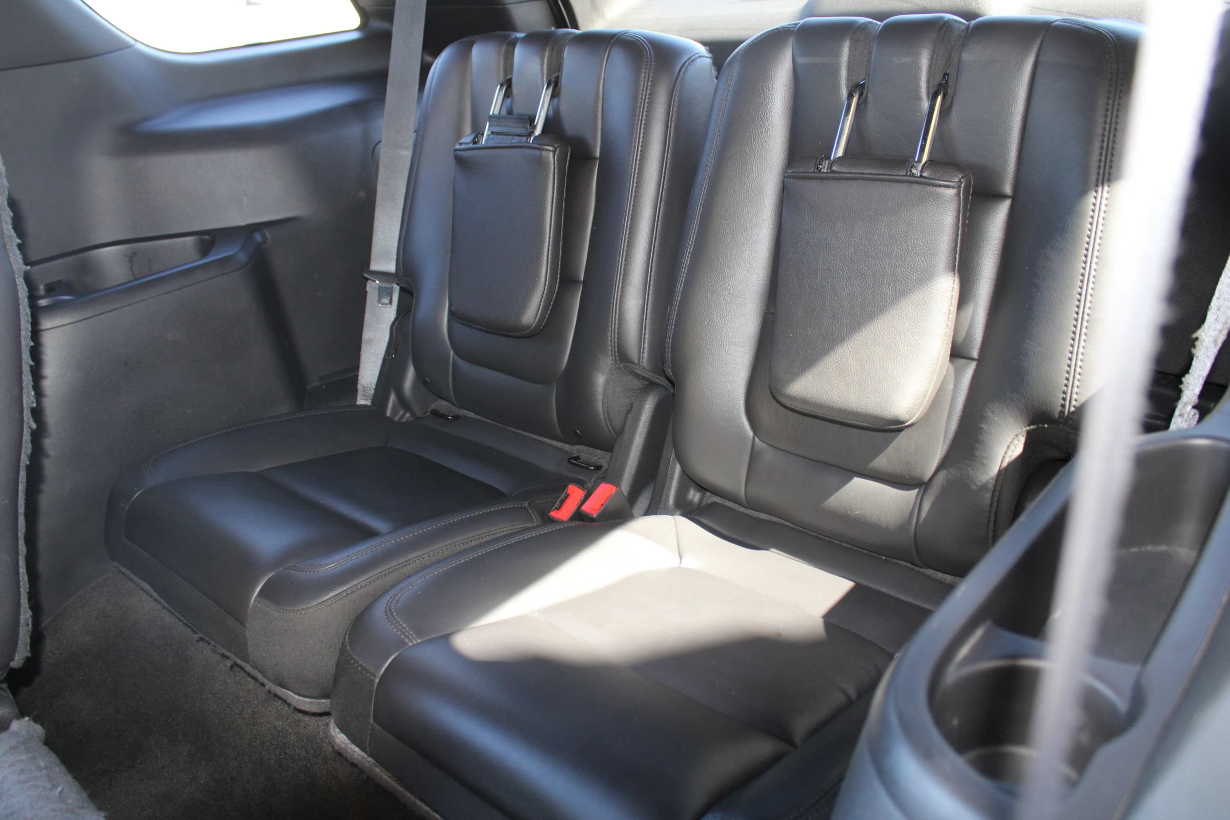 Used 2015 Ford Explorer Limited w/ Equipment Group 301A FWD image 10