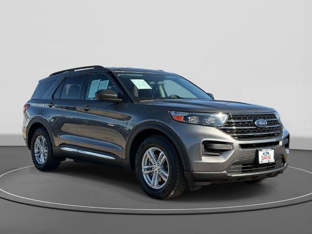 Certified 2023 Ford Explorer XLT RWD image 4