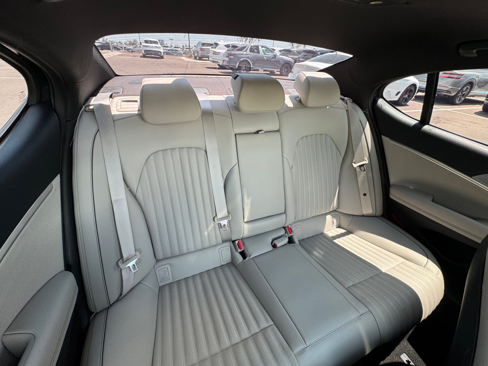 Used 2023 Genesis G70 2.0T w/ Sport Prestige Package AWD/4WD image 18