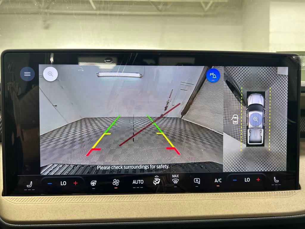 New 2025 Ford Maverick Lariat w/ 4K Tow Package image 25