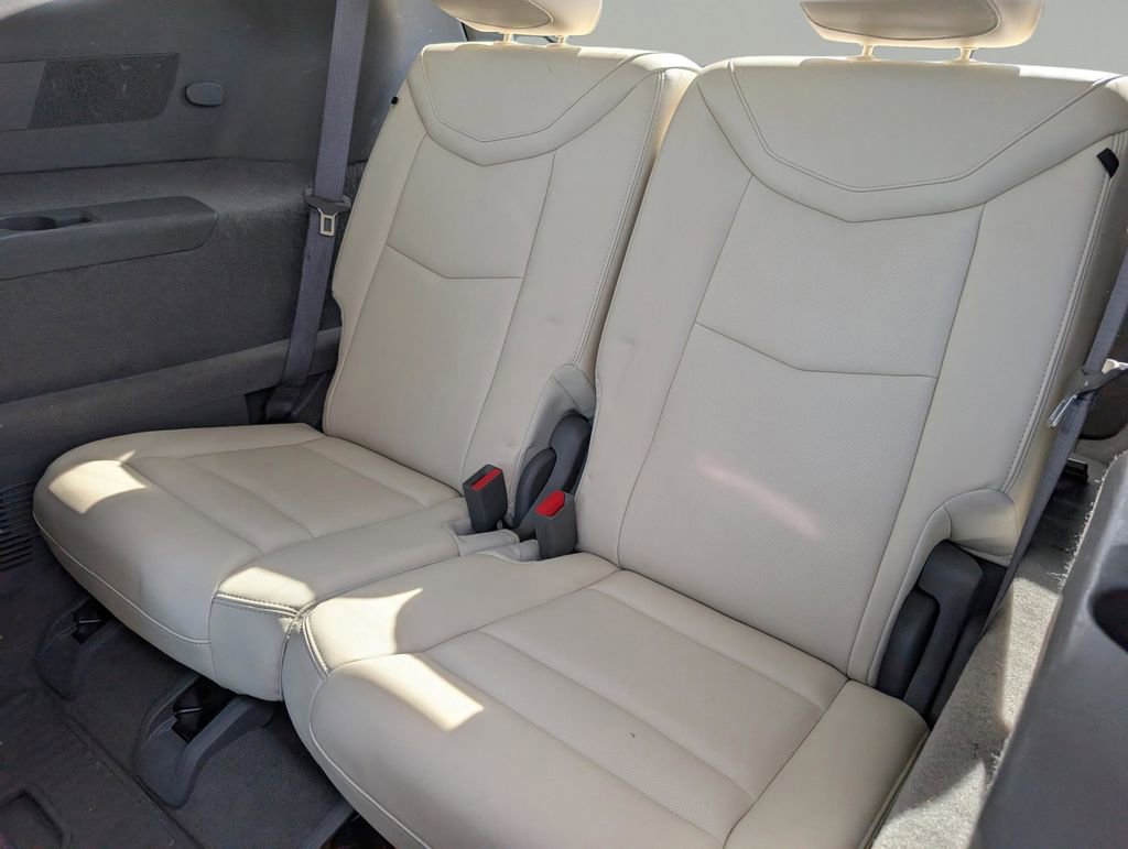 Used 2021 Cadillac XT6 Premium Luxury image 14