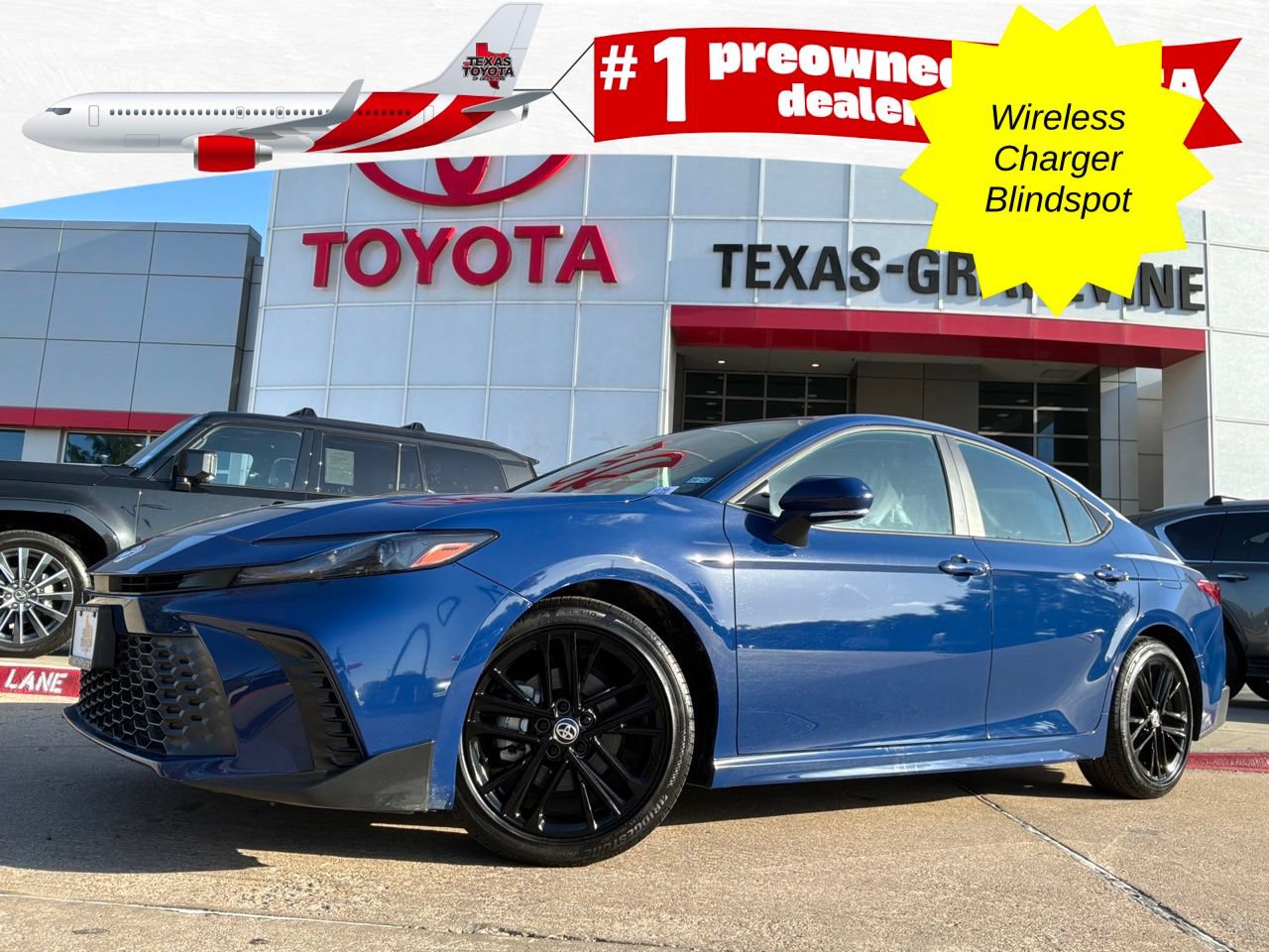 Used 2026 Toyota Camry SE FWD image 1