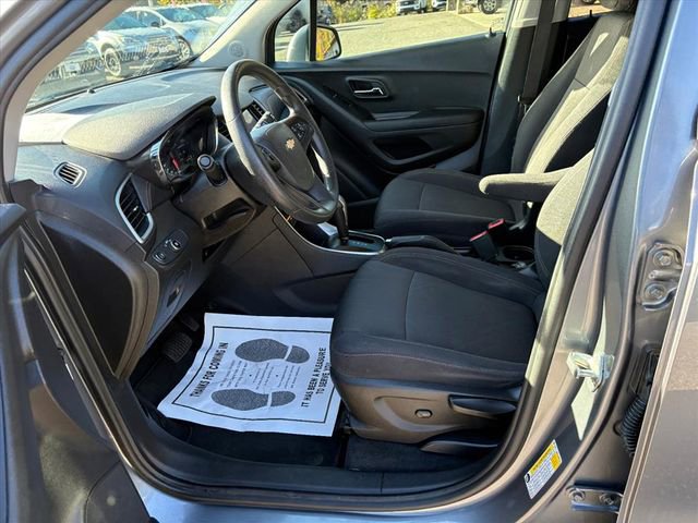 Used 2020 Chevrolet Trax LT image 13