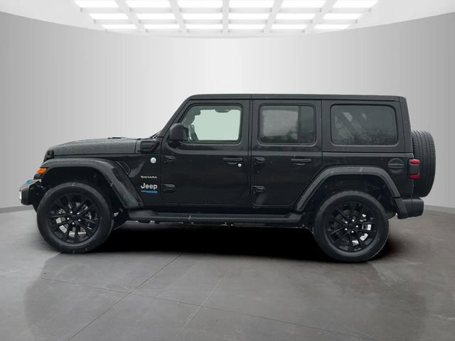 Certified 2022 Jeep Wrangler Unlimited Sahara w/ Cold Weather Group image 4