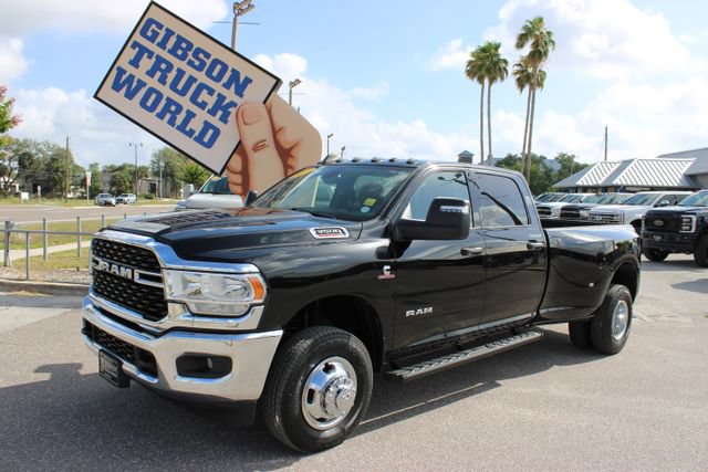 Used 2024 RAM 3500 Big Horn AWD/4WD image 1