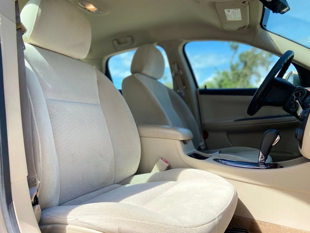 Used 2009 Chevrolet Impala LS FWD image 18