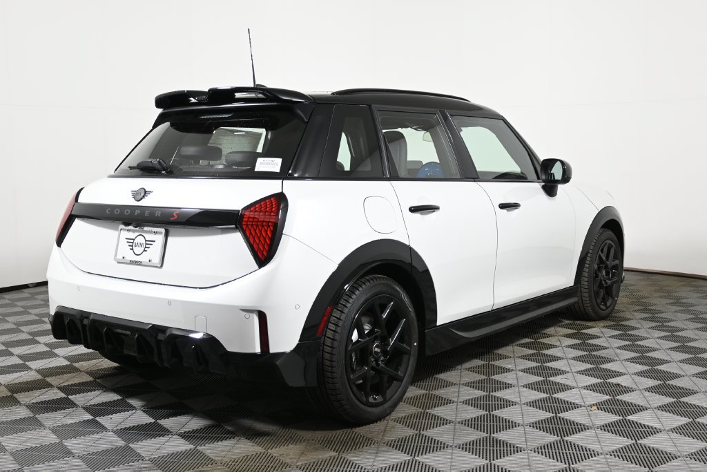 Used 2026 MINI Cooper S FWD image 7