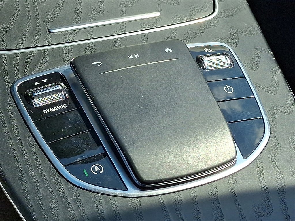 Certified 2022 Mercedes-Benz E 350 4MATIC Sedan image 25